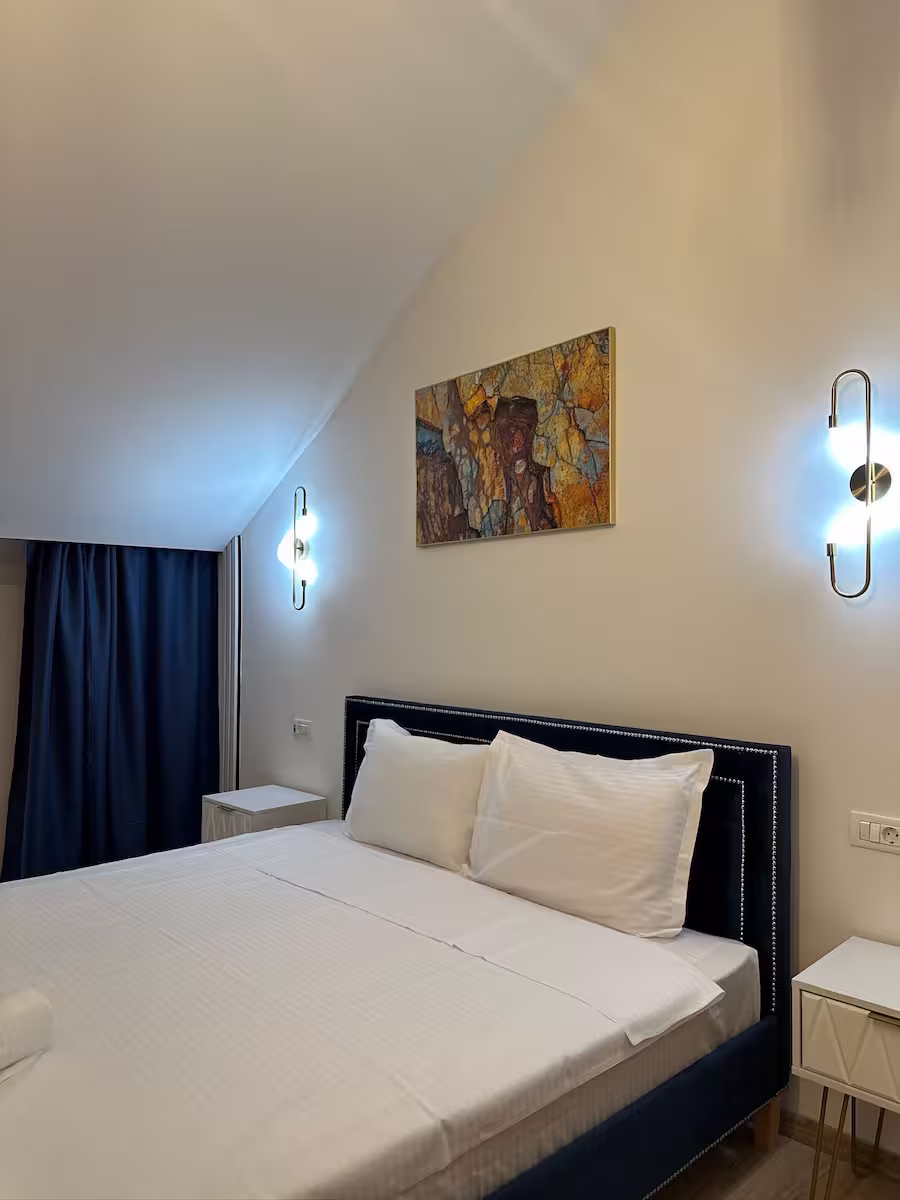 Camera Deluxe Top Ambasador Detail